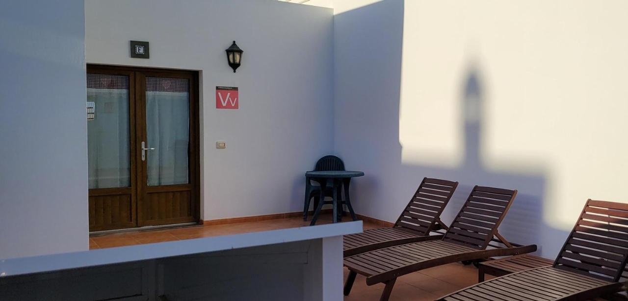 Apartamentos Flor Dos Caleta de Sebo Dış mekan fotoğraf